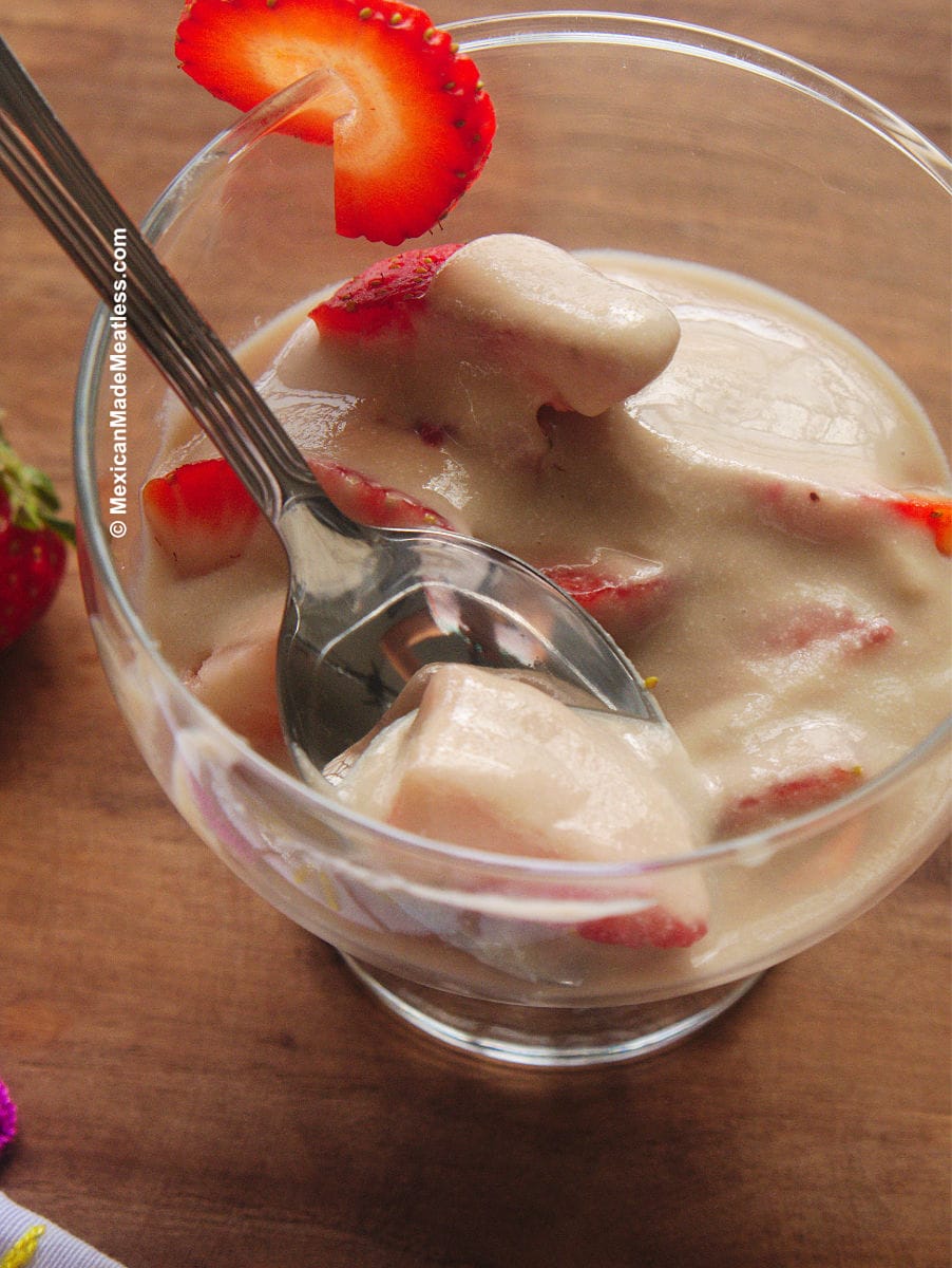 Vegan Fresas Con Crema Mexican Made Meatless