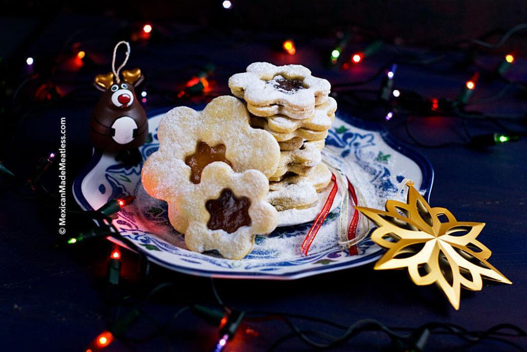 Czech Linzer Cookies Recipe | #lineckekolacky #linzercookies #buttercookies #Czech