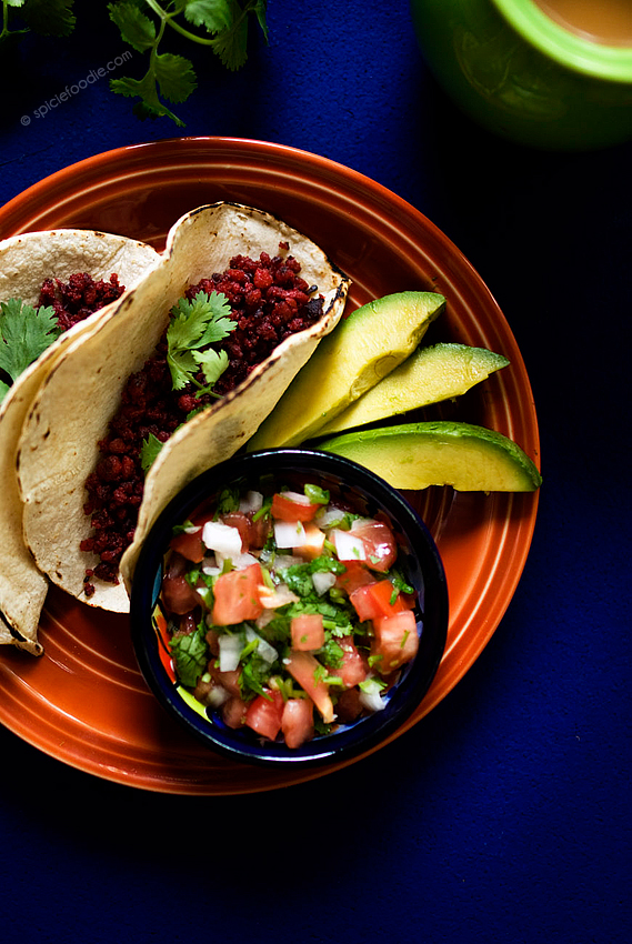 Soyrizo Tacos with Fresh Pico de Gallo Salsa  | #Mexican #vegan #soyrizo #salsa