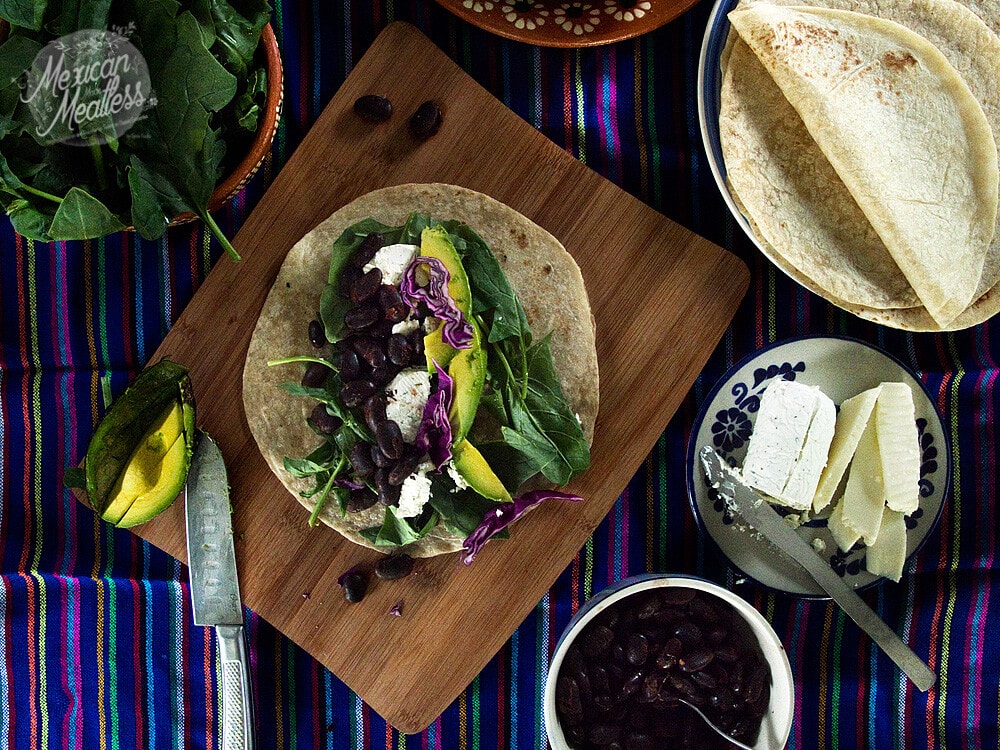 Black Bean, Spinach & Goat Cheese Burritos | A easy and healthy meatless lunch