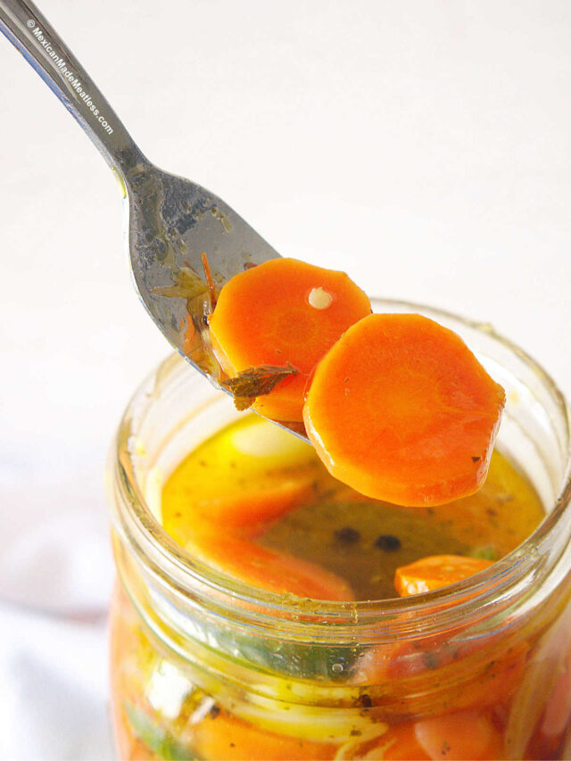Mexican Pickled Carrots Recipe (Zanahorias En Escabeche) | Mexican Made ...
