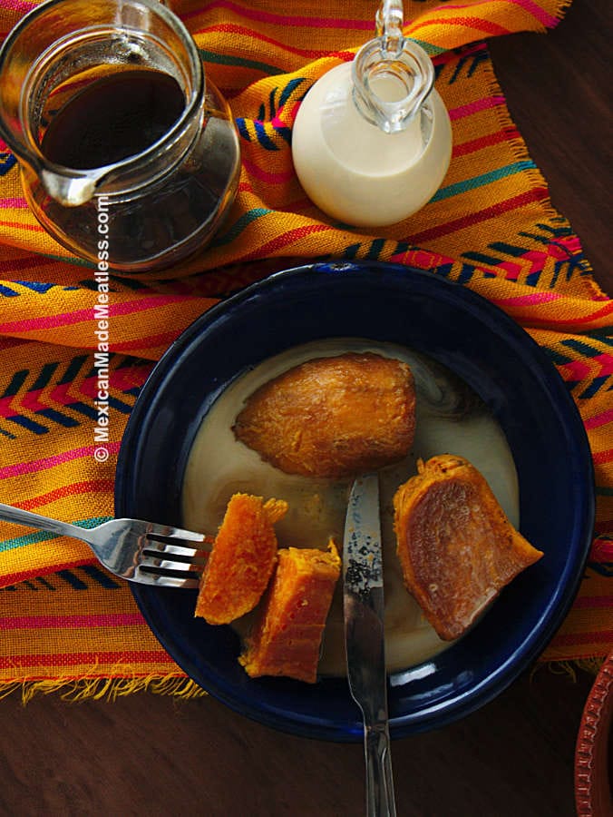 Mexican Sweet Potatoes | Camotes Enmielados