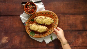 How to make Mexican Molletes