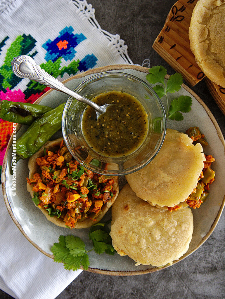 How to make Mexican gorditas