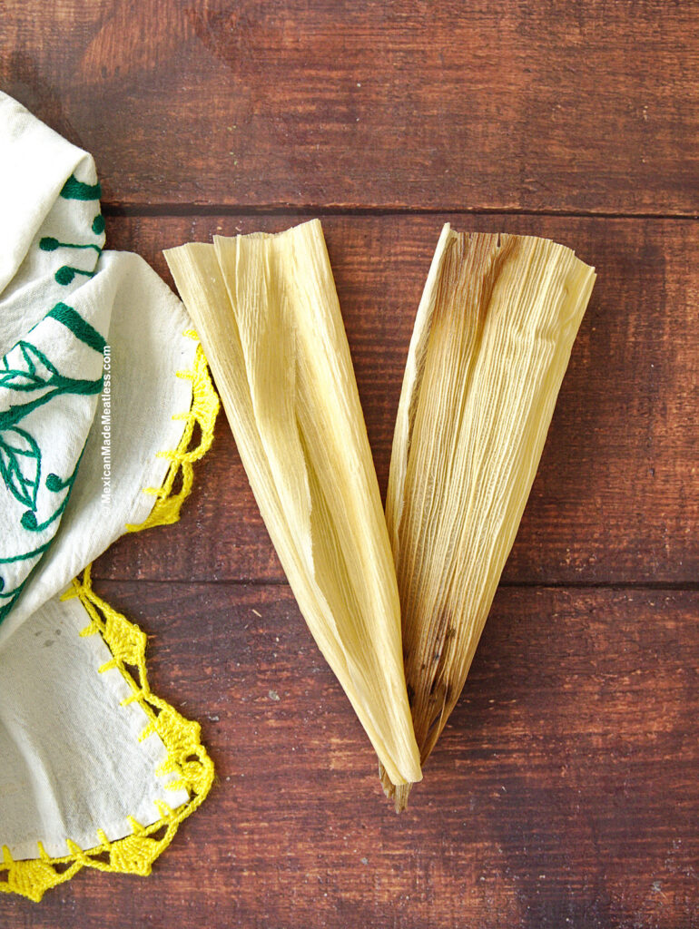 Discolored dried corn husks are still safe to use for tamales steaming.