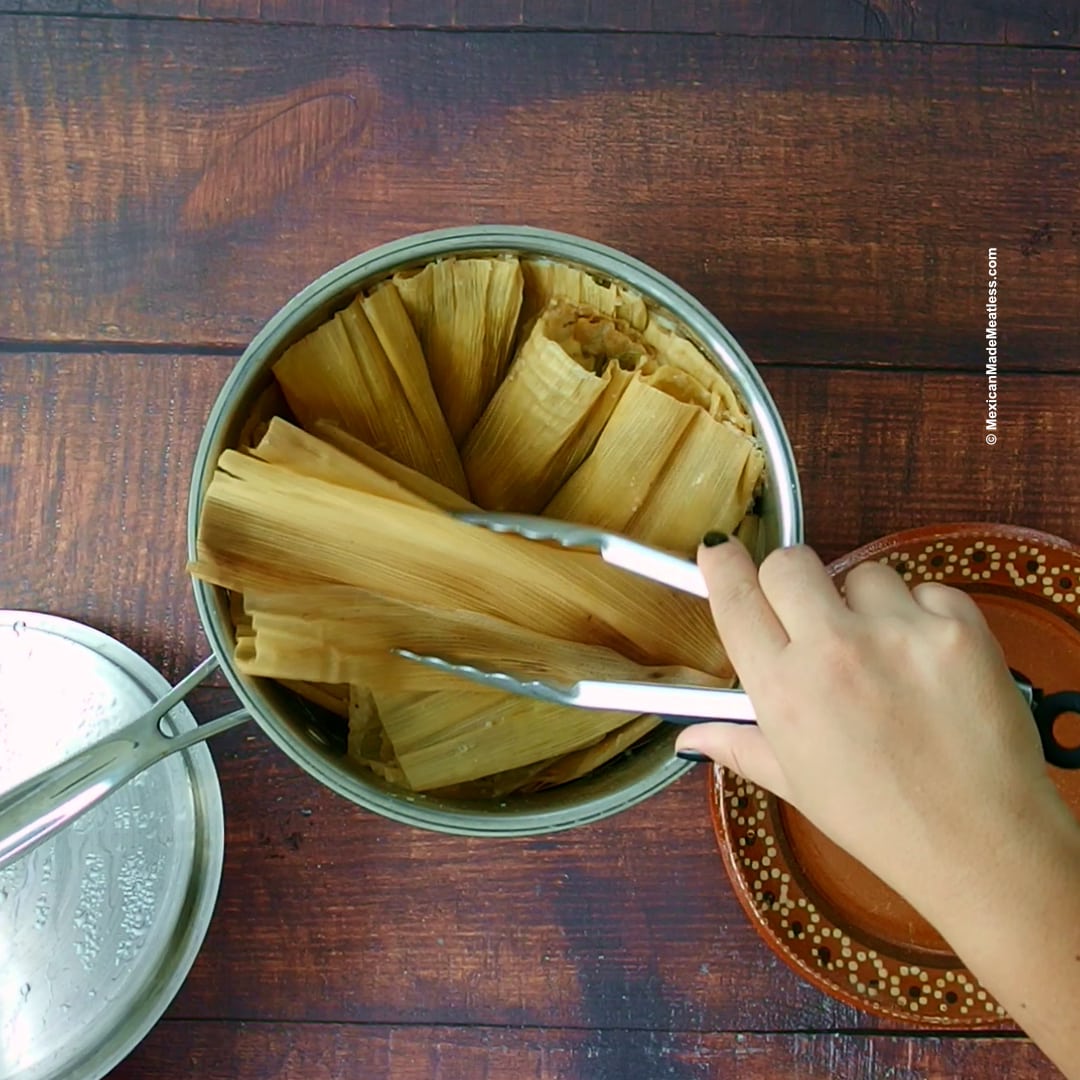 How to steam tamales in a rice cooker - Quora