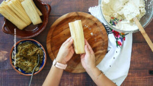 How to Make Tamales Verdes